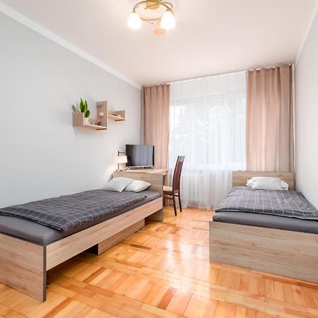 Two Bedrooms Apartment Faktura Fast Check-In 24H Rzeszów Kültér fotó